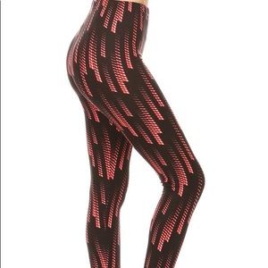 Abstract print, high rise, fitted leggings